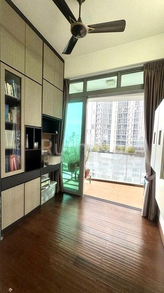 3 Bed Condo for Rent in  Kingsford . Hillview Peak - Image 3